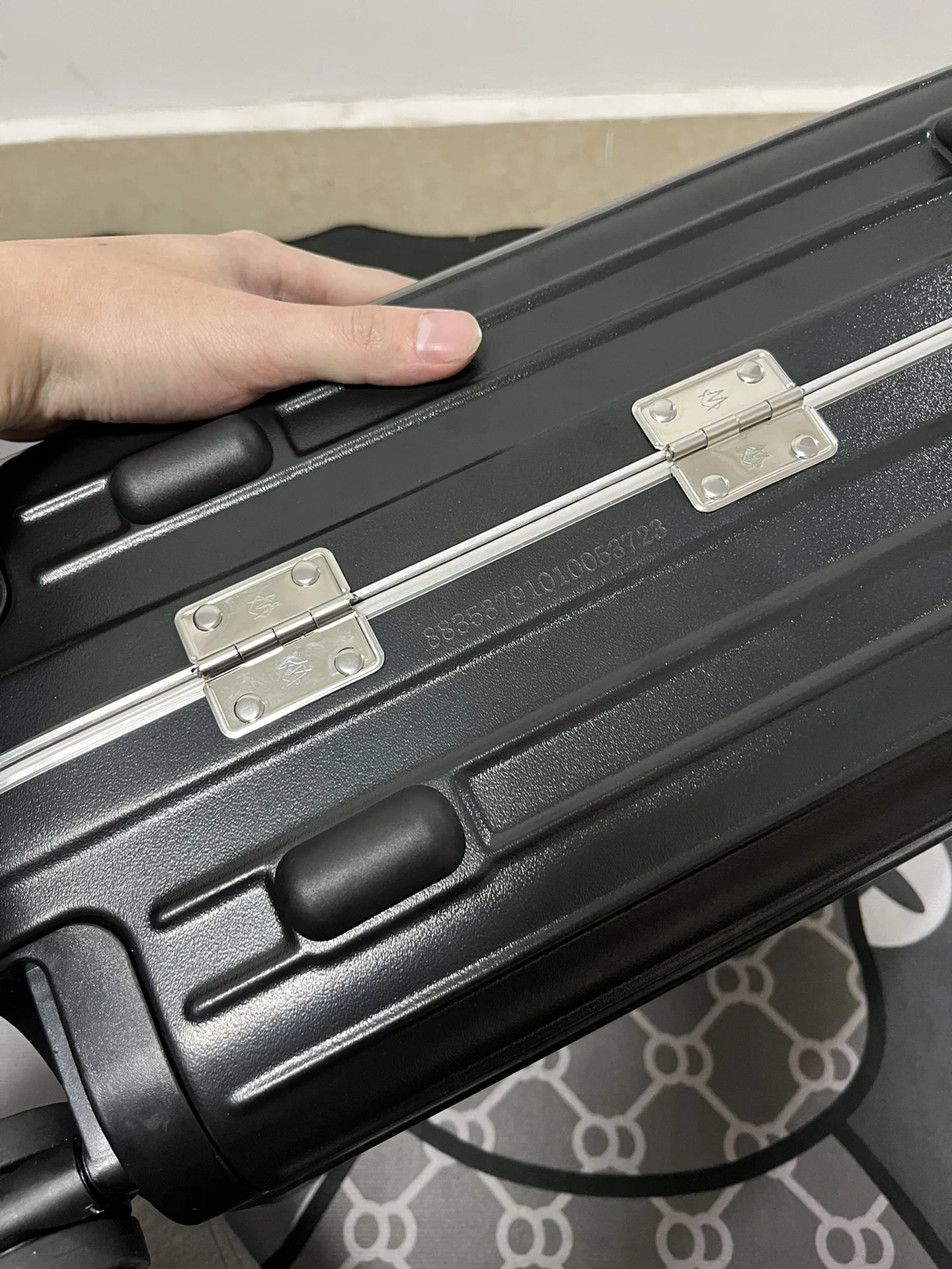 RIMOWA Suitcases 21inch 550202607010145 - Image 6