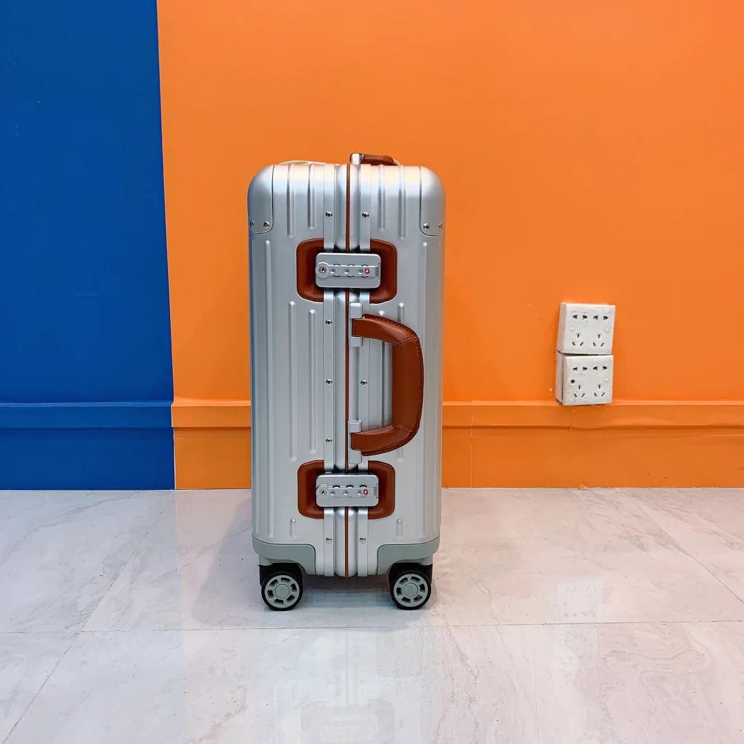 RIMOWA Suitcases 21inch 600202607010103 - Image 6