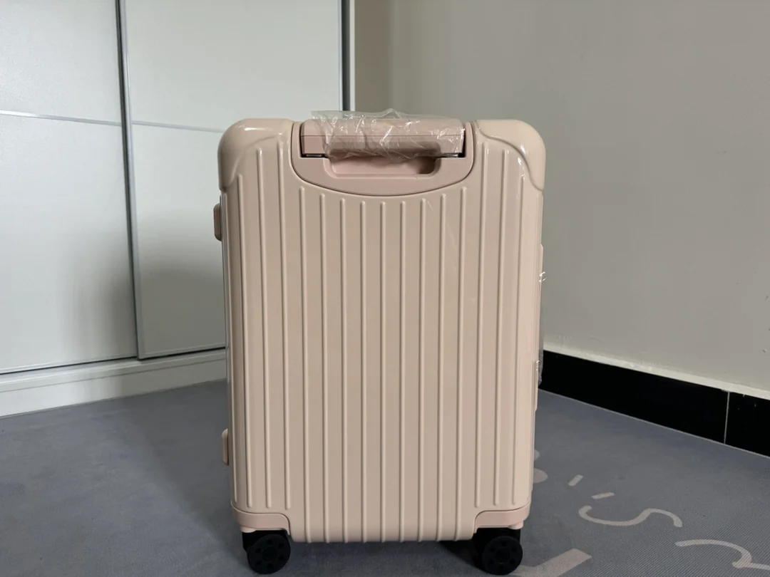 RIMOWA Suitcases 330202607010120 - Image 2