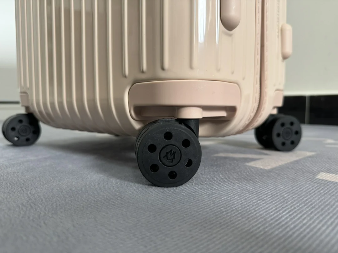 RIMOWA Suitcases 330202607010120 - Image 8