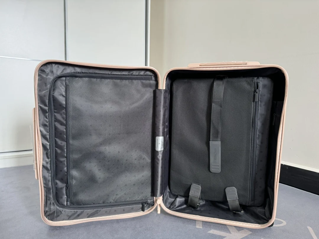 RIMOWA Suitcases 330202607010120 - Image 9