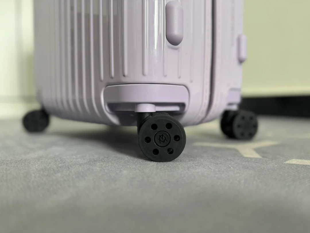 RIMOWA Suitcases 330202607010121 - Image 7