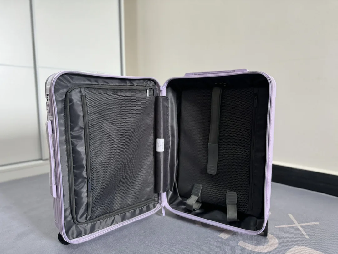 RIMOWA Suitcases 330202607010121 - Image 9