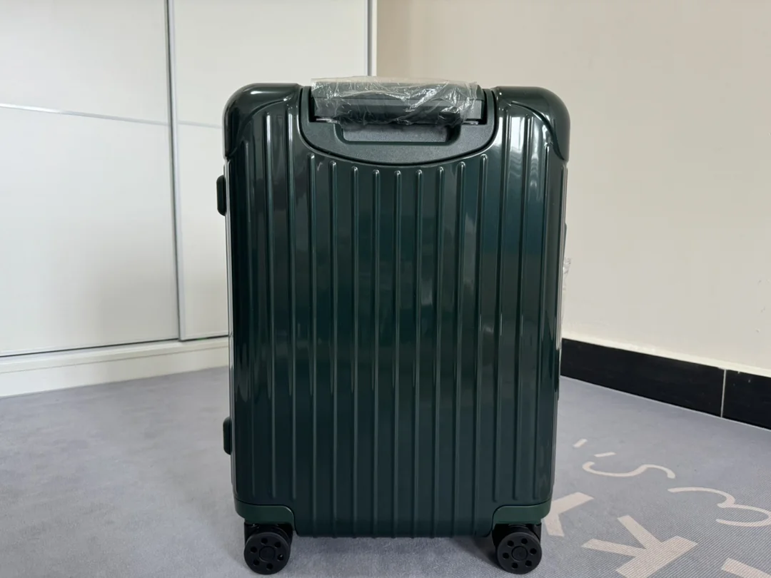 RIMOWA Suitcases 350202607010151 - Image 2