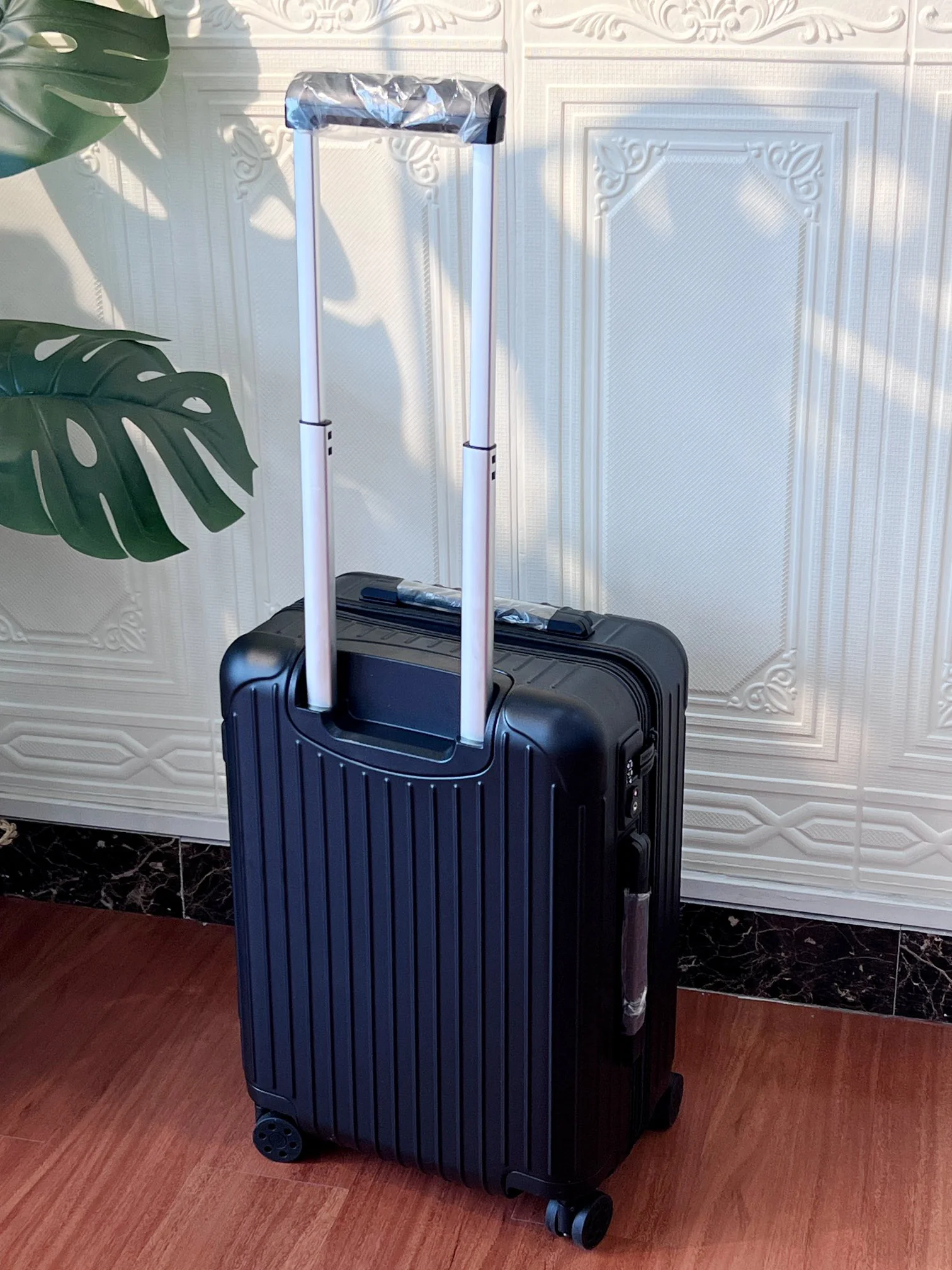 RIMOWA Suitcases 350202607010174 - Image 3