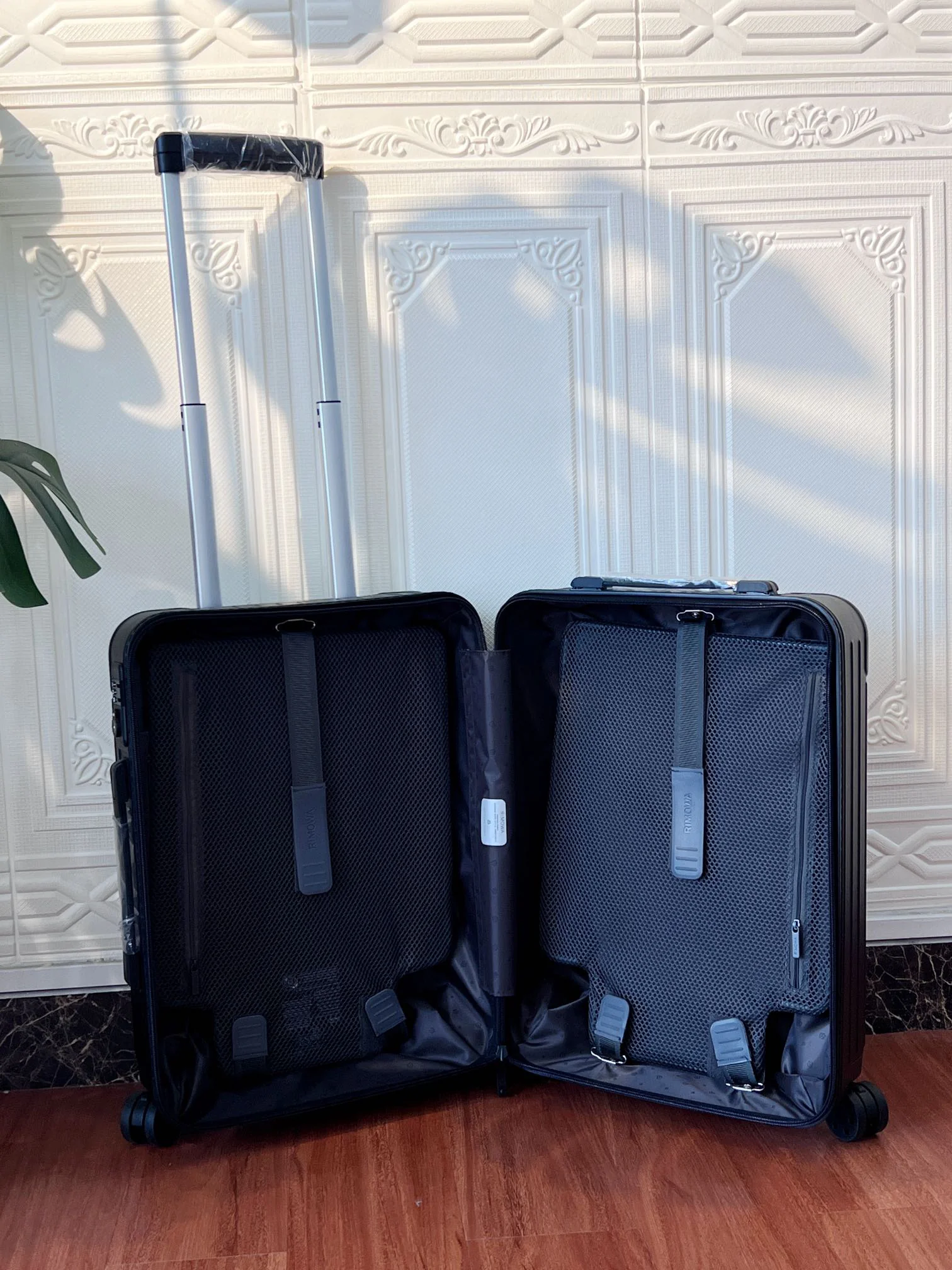 RIMOWA Suitcases 350202607010174 - Image 5