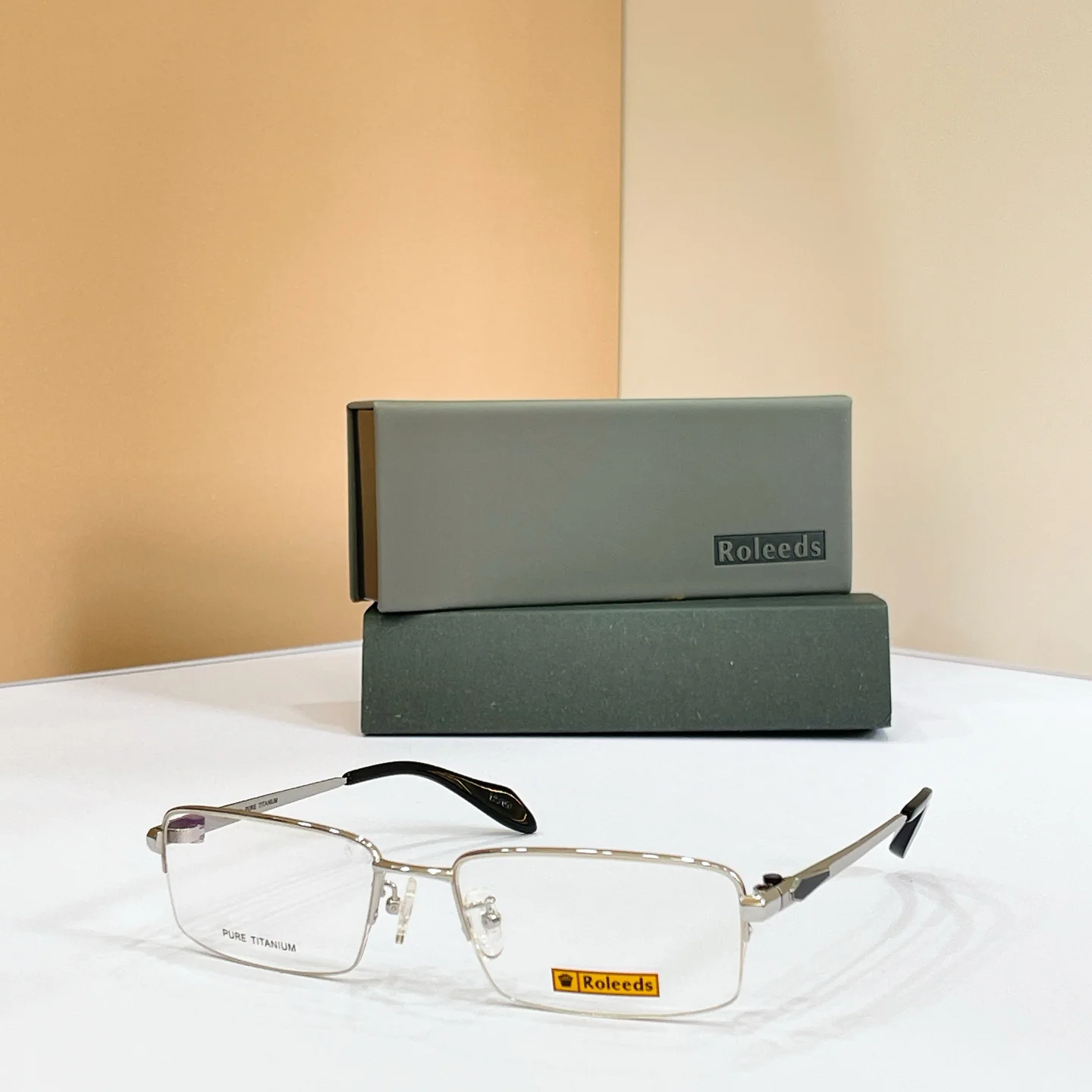 Alternative view of UNCATEGORIZED Glasses & Sunglasses 165202607020012