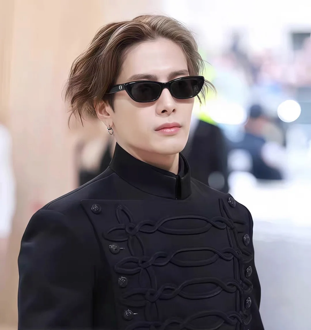 UNCATEGORIZED Glasses & Sunglasses 75202607020081