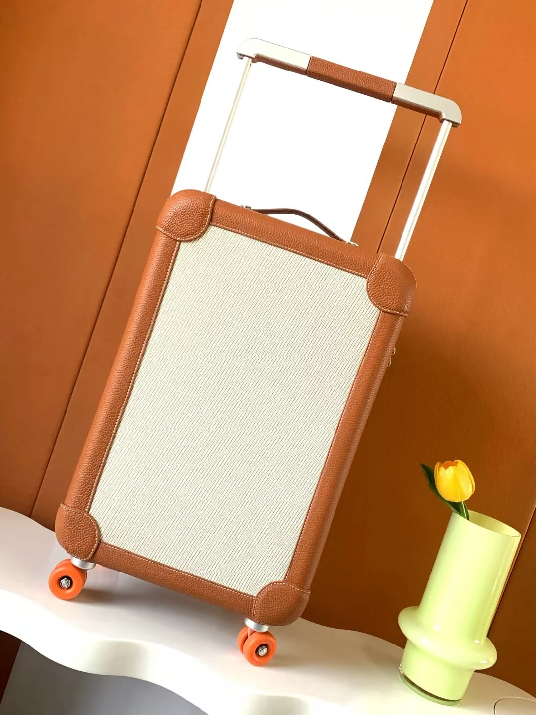 UNCATEGORIZED Suitcases 33x55x20cm 3500202607010021