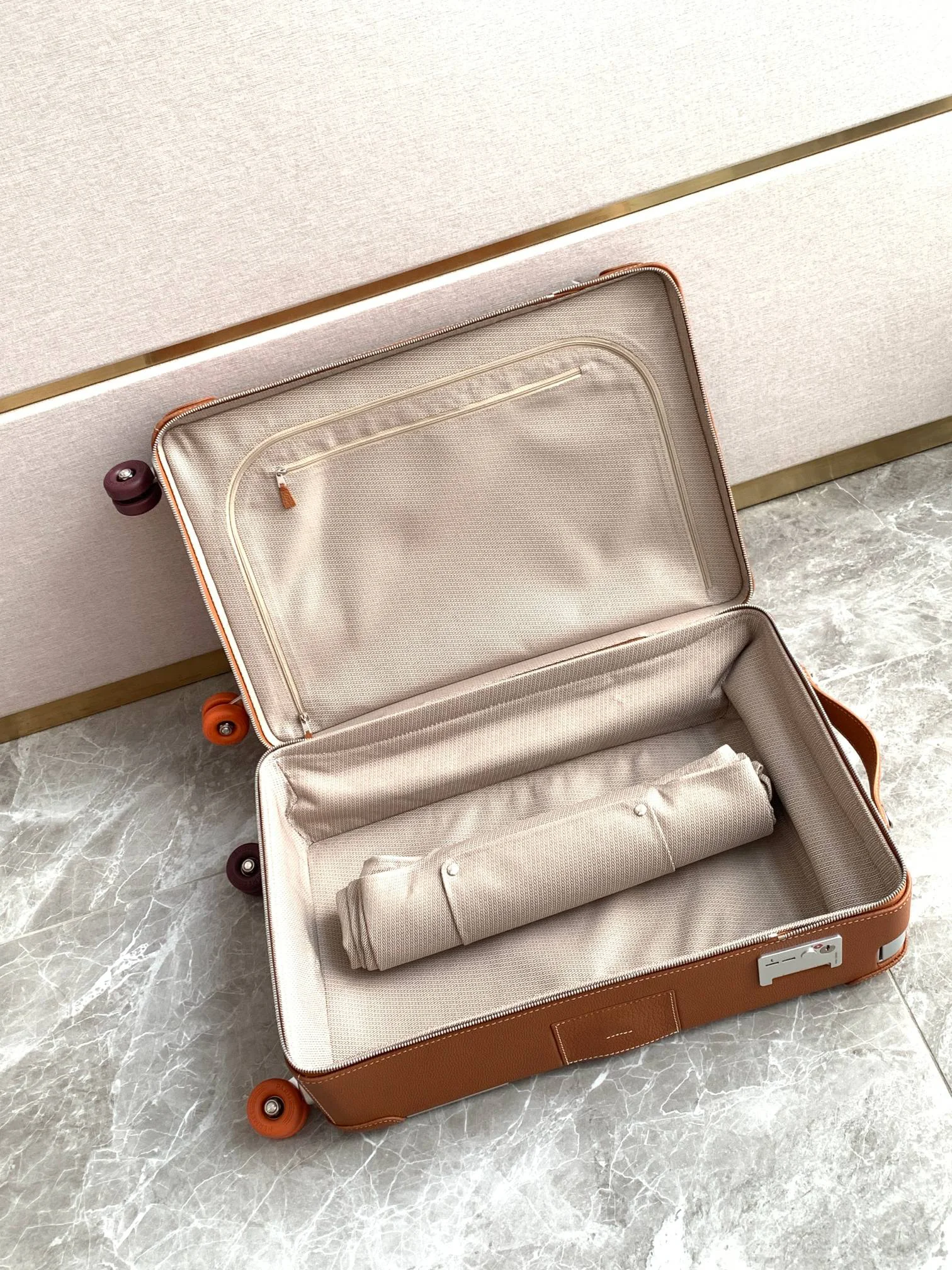 UNCATEGORIZED Suitcases 33x55x20cm 3500202607010085 - Image 9
