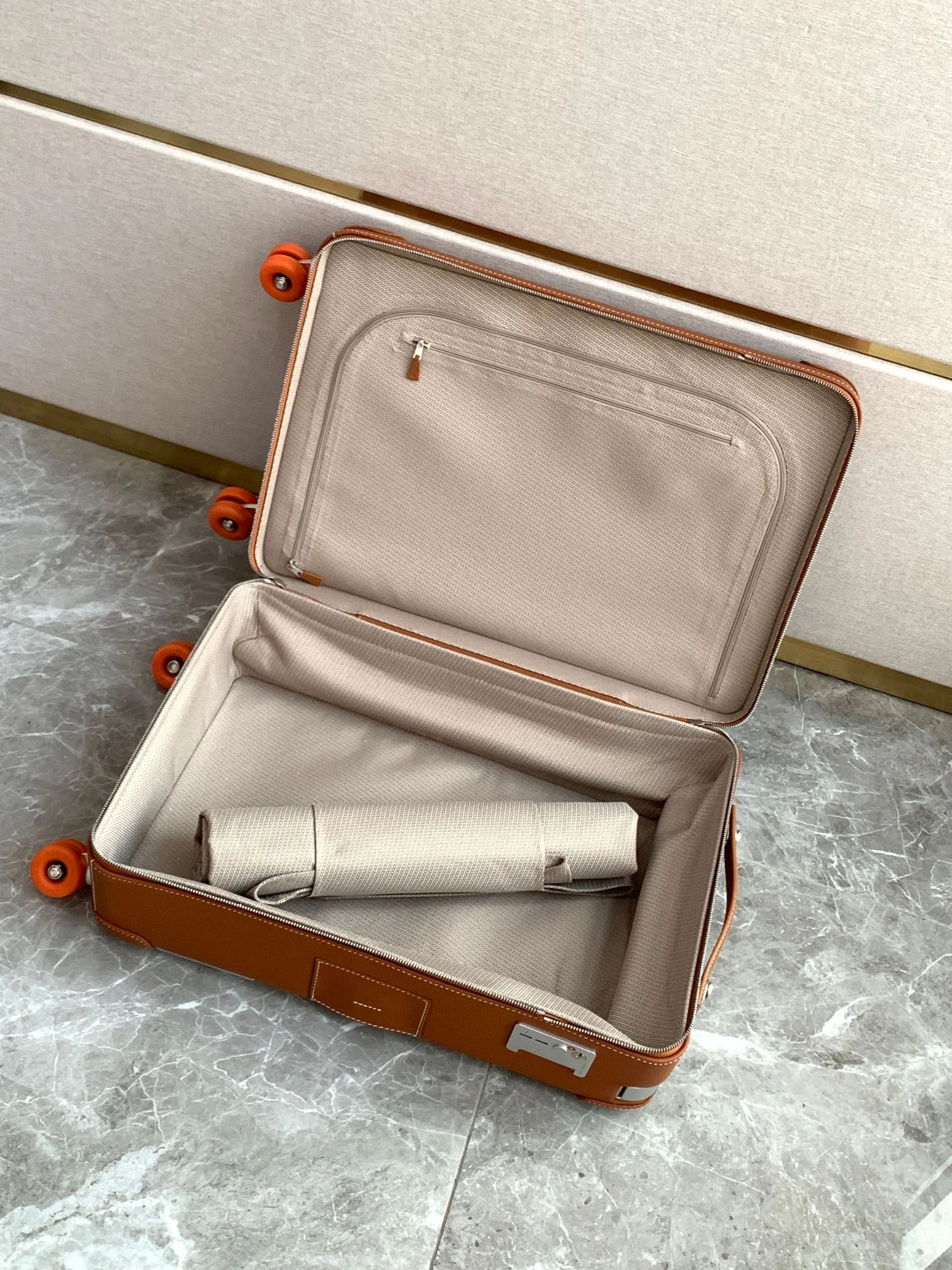 UNCATEGORIZED Suitcases 33x55x20cm 4000202607010026 - Image 9