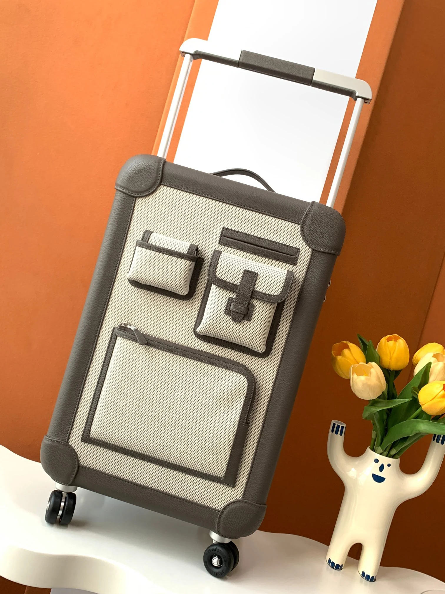 UNCATEGORIZED Suitcases 33x55x20cm 4000202607010093