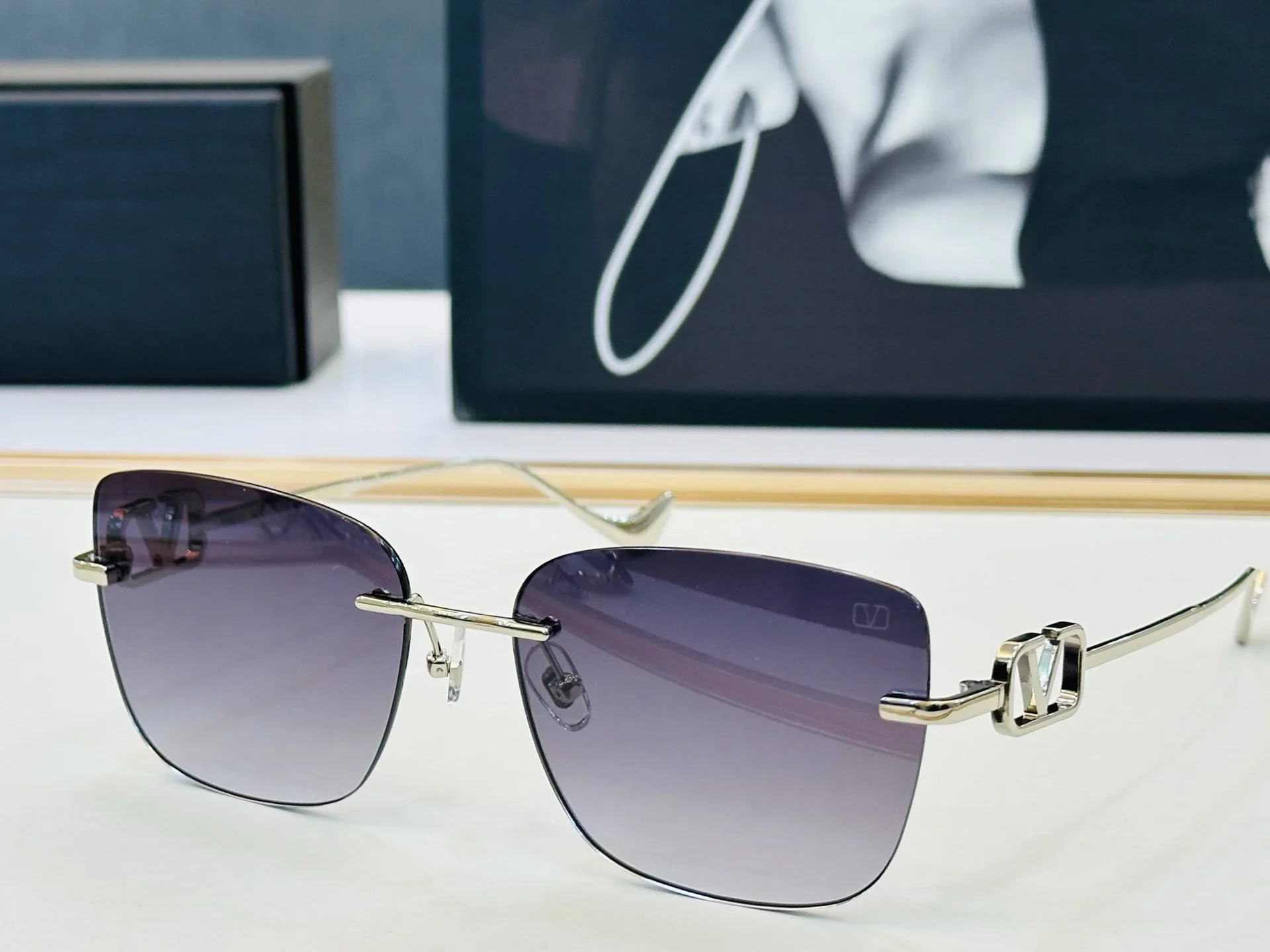 VALENTINO Glasses & Sunglasses 135202607020675 - Image 4