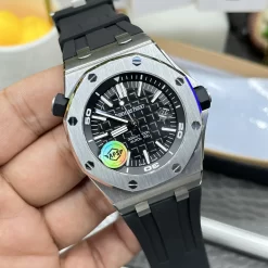 Alternative view of AUDEMARS PIGUET Royal Oak Offshore Automatic 15710 (Black Dial) 40mm A350202608050043