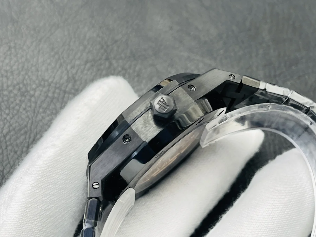 AUDEMARS PIGUET Royal Oak Offshore Automatic 26574 (Black Dial) 42mm JJ A700202608050292 - Image 5