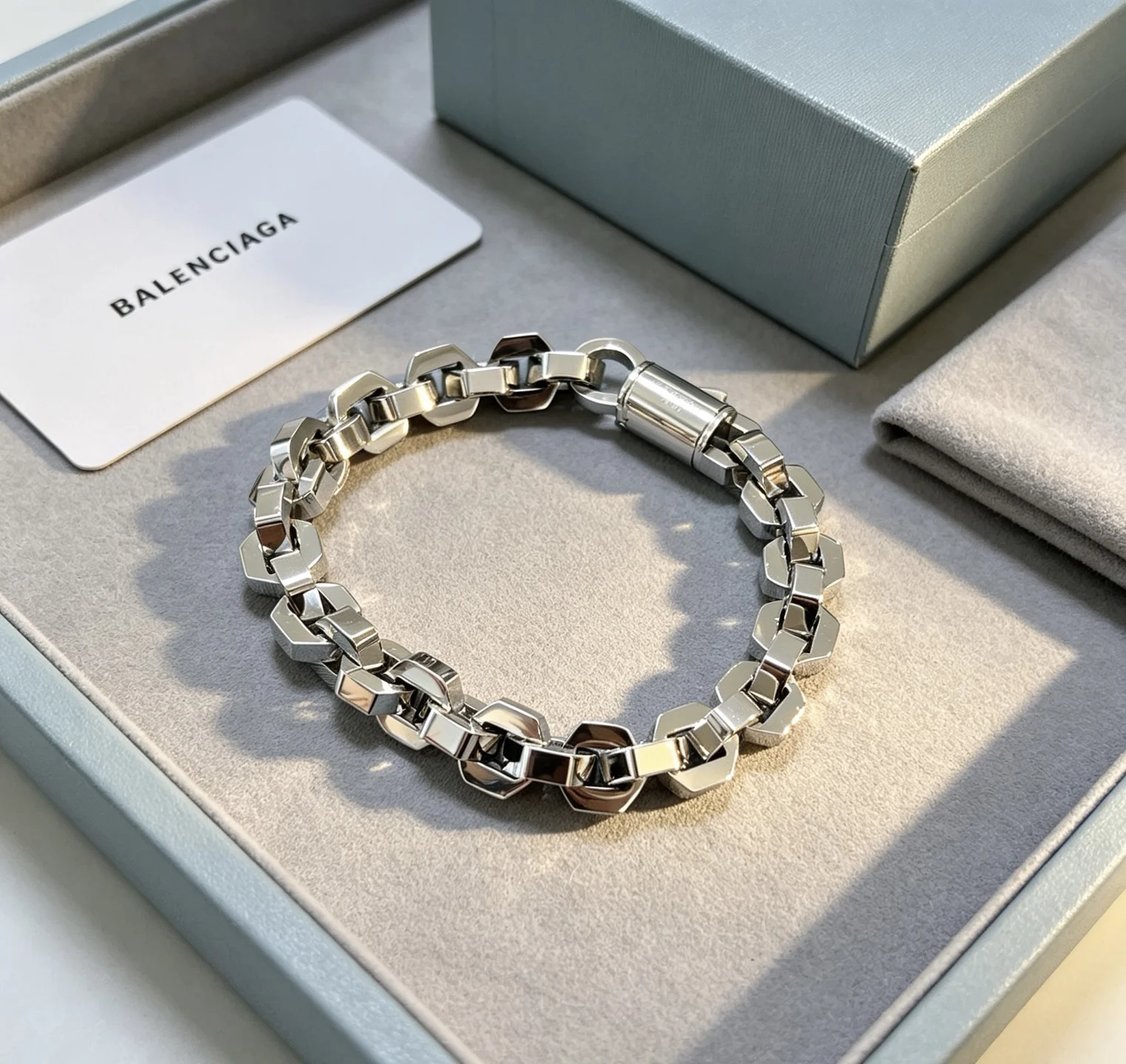 BALENCIAGA Bracelets A45202608050039 - Image 5
