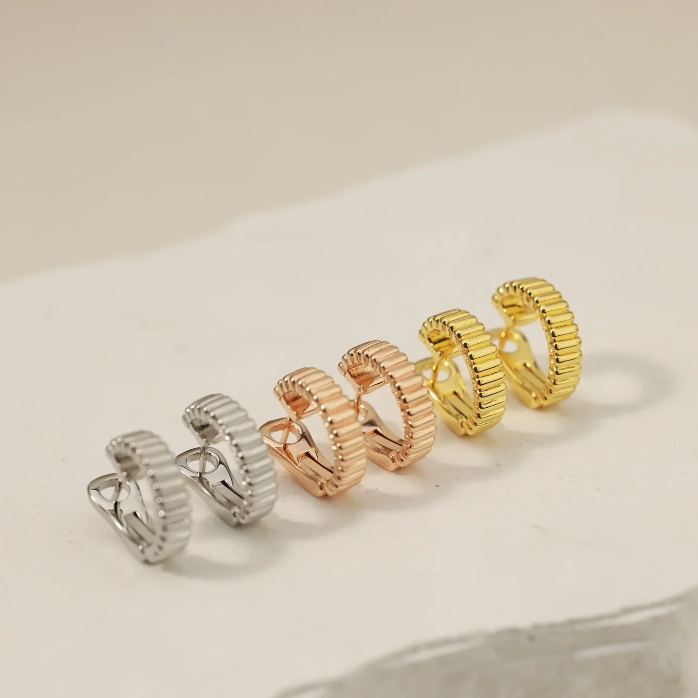 BOUCHERON Earrings Gold Plated Silver G5202608050207 - Image 2