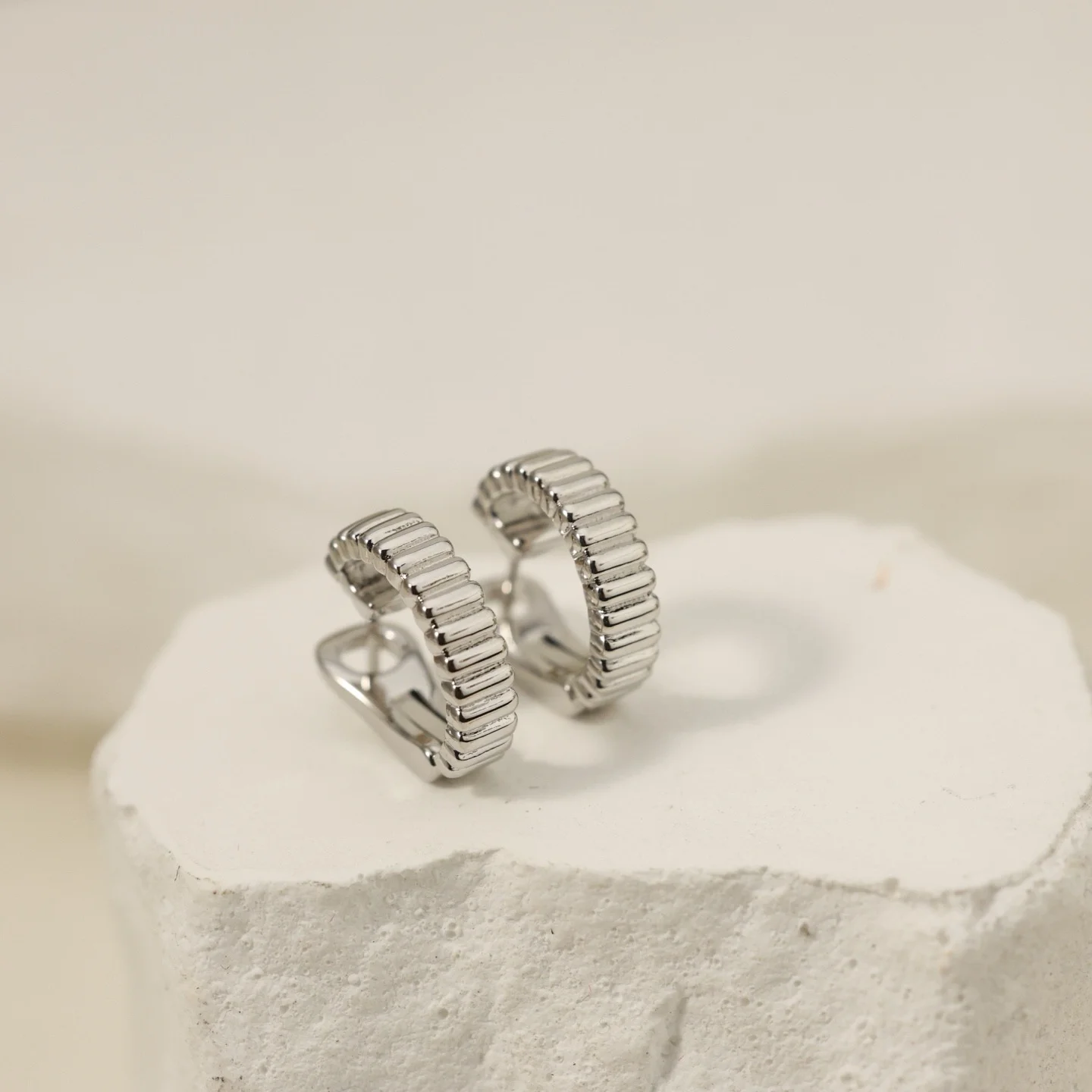 BOUCHERON Earrings Gold Plated Silver G5202608050207 - Image 5
