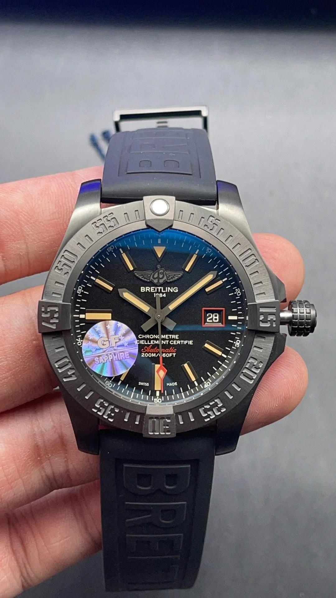 BREITLING Superocean Automatic (Black-Blue Dial) 44mm GF A650202608050114