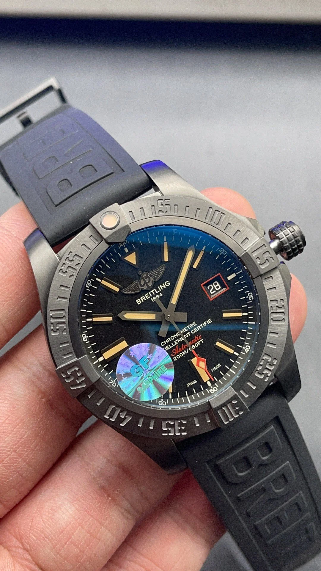 BREITLING Superocean Automatic (Black-Blue Dial) 44mm GF A650202608050114 - Image 2