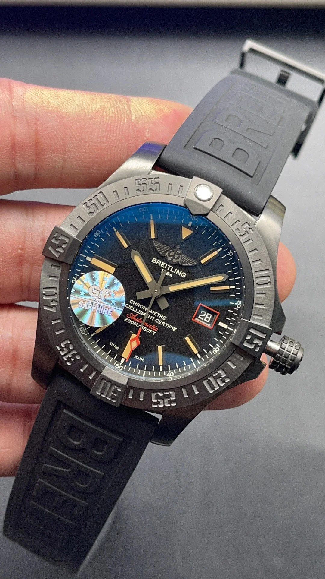 BREITLING Superocean Automatic (Black-Blue Dial) 44mm GF A650202608050114 - Image 3