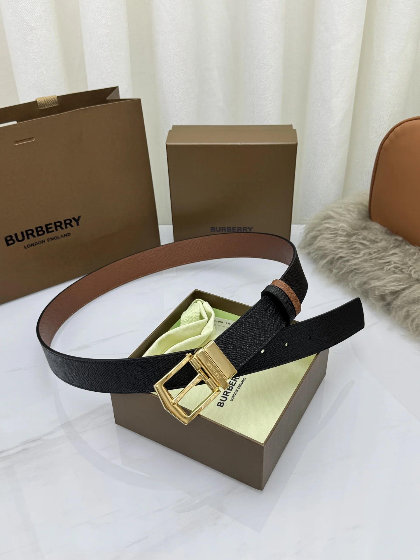 BURBERRY Belts Leather 3.5cm Width A60202608050691 - Image 2