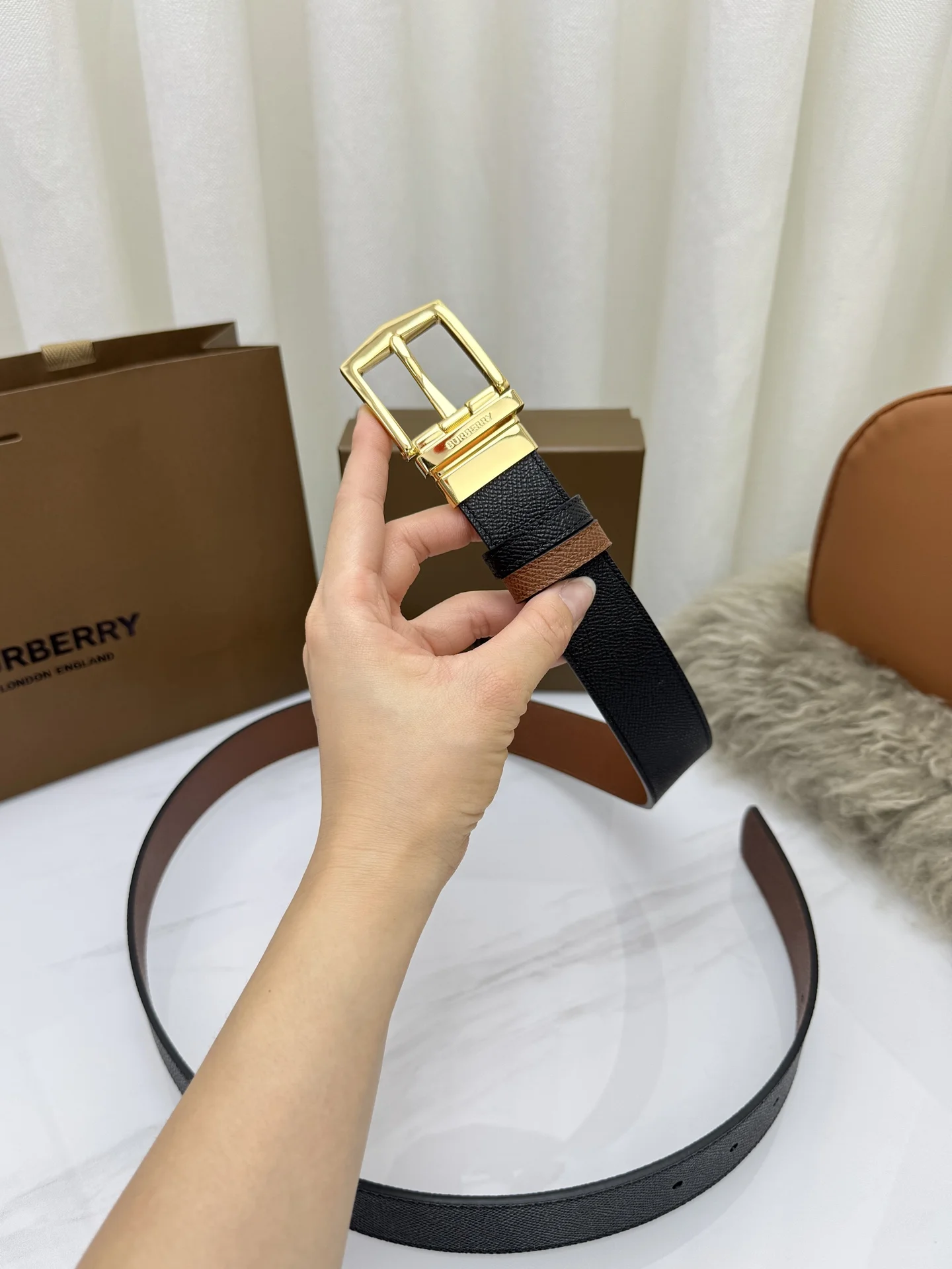 BURBERRY Belts Leather 3.5cm Width A60202608050691 - Image 4