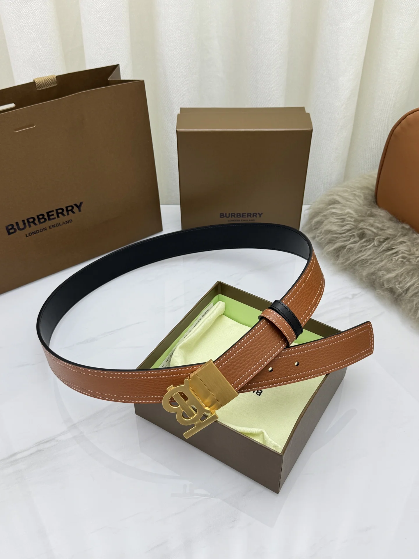 BURBERRY Belts Top Layer Leather 3.5cm Width A70202608050599 - Image 2