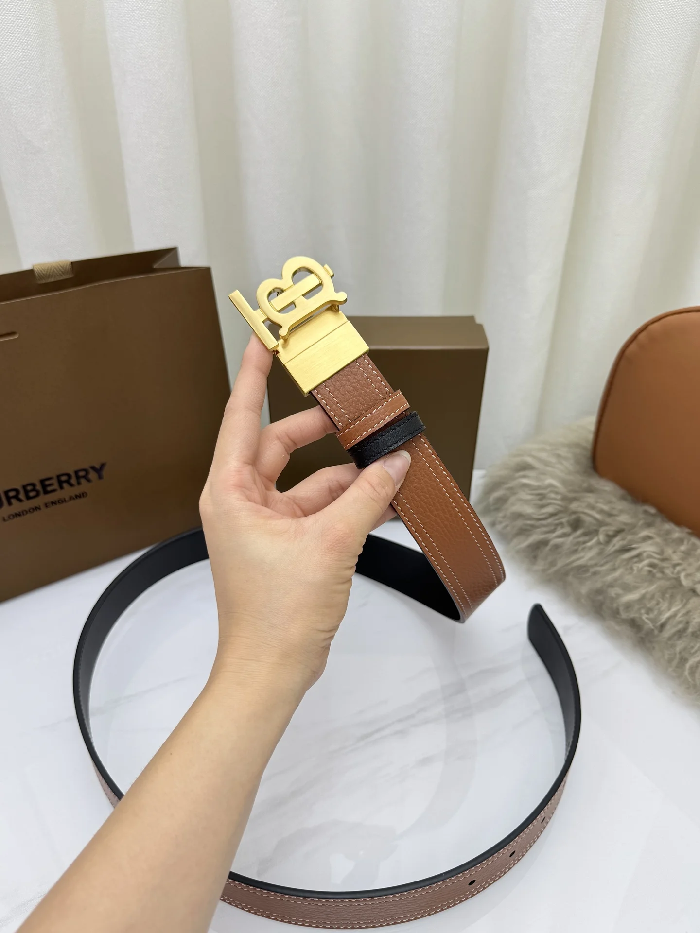 BURBERRY Belts Top Layer Leather 3.5cm Width A70202608050599 - Image 3