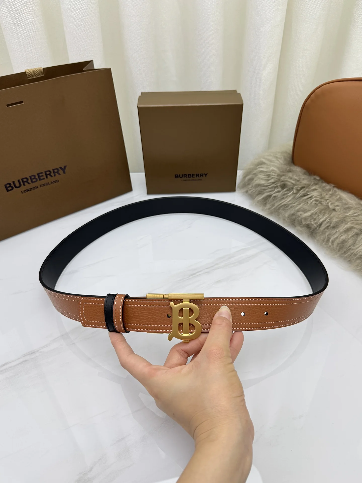 BURBERRY Belts Top Layer Leather 3.5cm Width A70202608050599 - Image 6