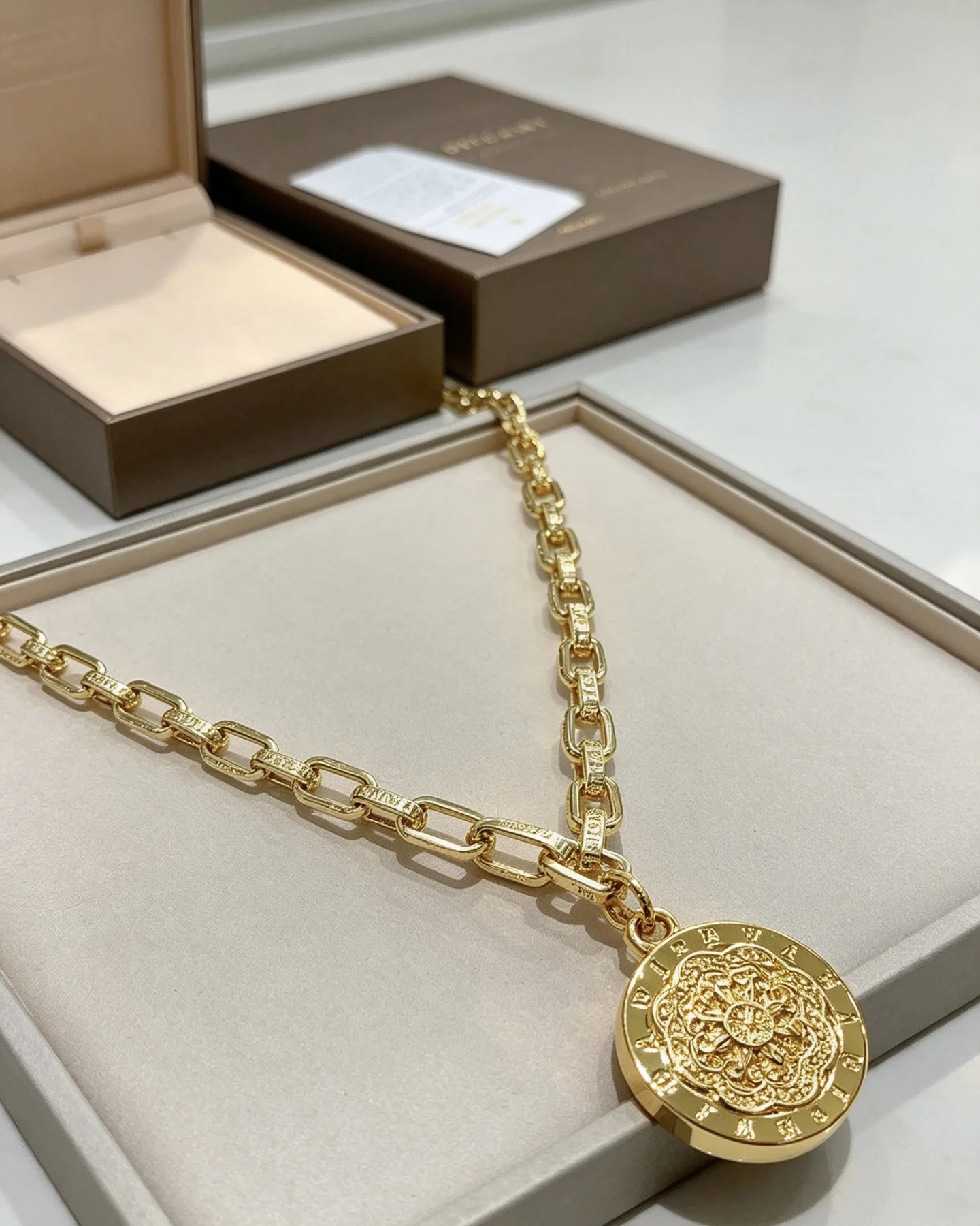 BVLGARI Necklaces 18K Gold 60CM A35202608050046 - Image 2