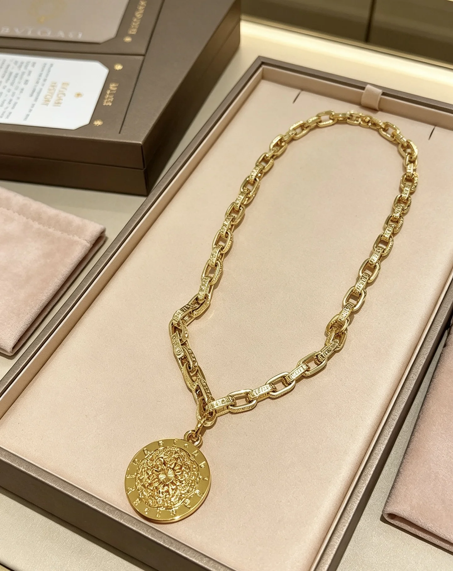 BVLGARI Necklaces 18K Gold 60CM A35202608050046 - Image 9