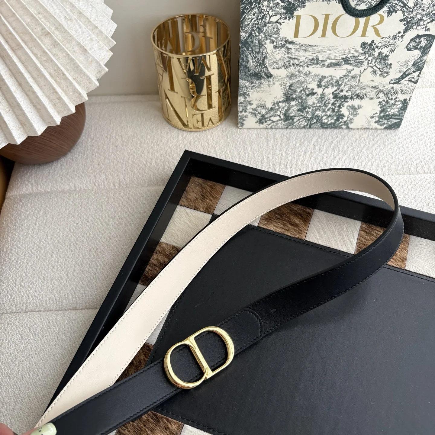 DIOR Belts Smooth Calfskin A60202608050782 - Image 6