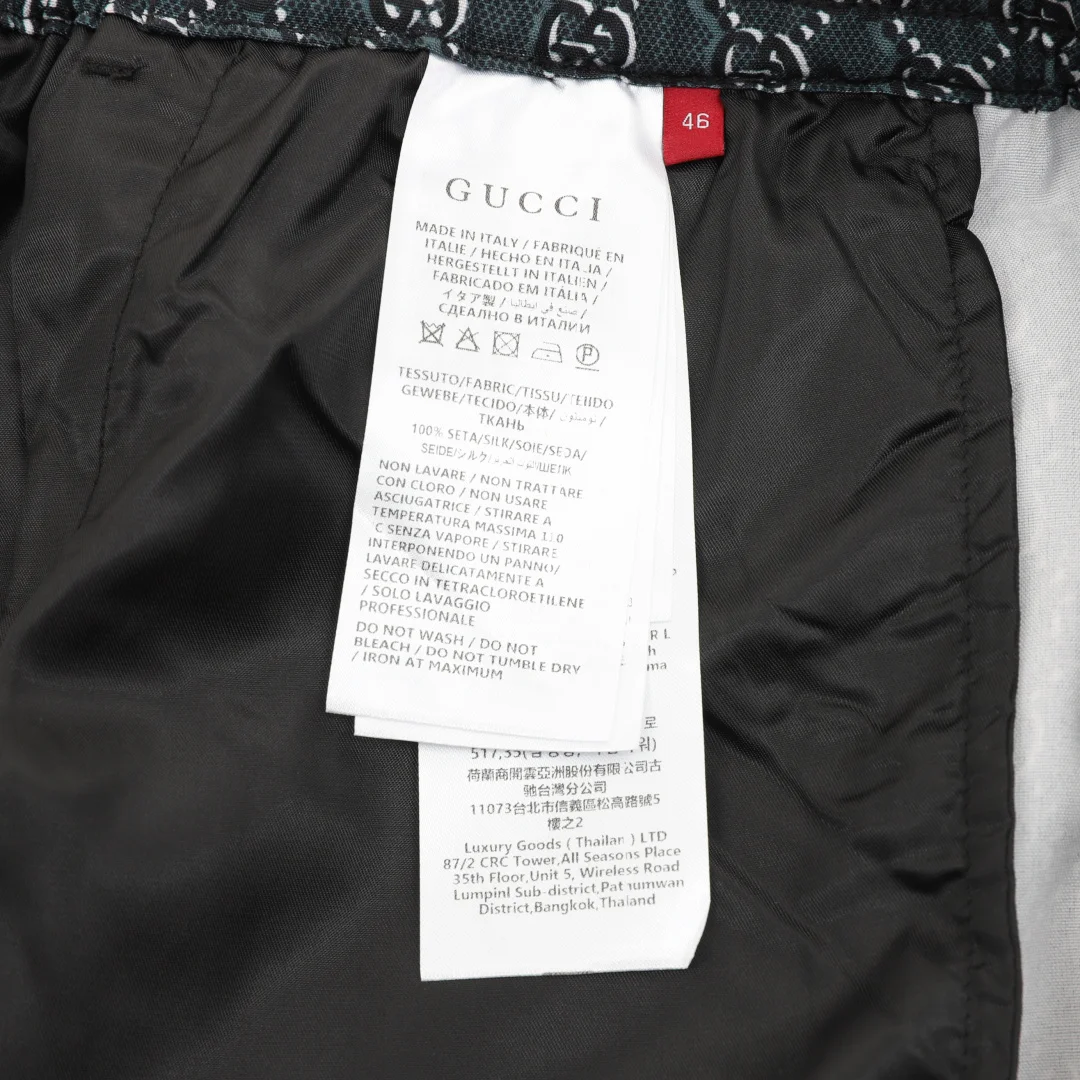 GUCCI Shorts Silk Twill A80202608030034 - Image 3