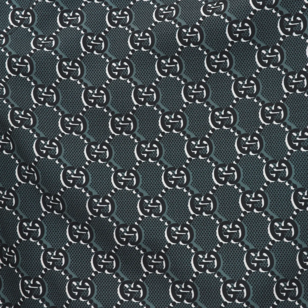 GUCCI Shorts Silk Twill A80202608030034 - Image 6