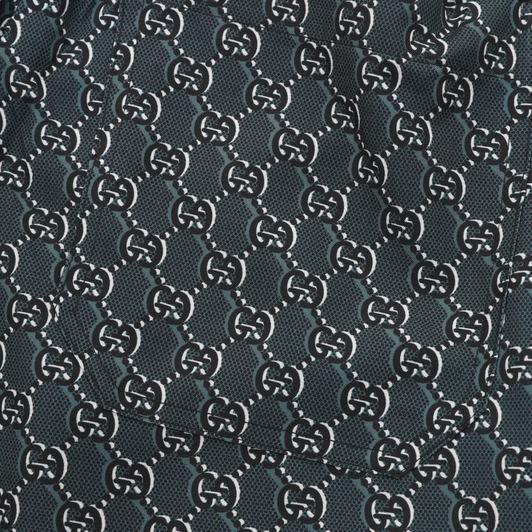 GUCCI Shorts Silk Twill A80202608030034 - Image 7