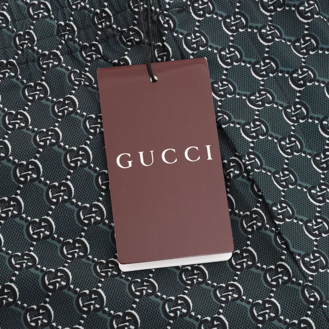 GUCCI Shorts Silk Twill A80202608030034 - Image 9