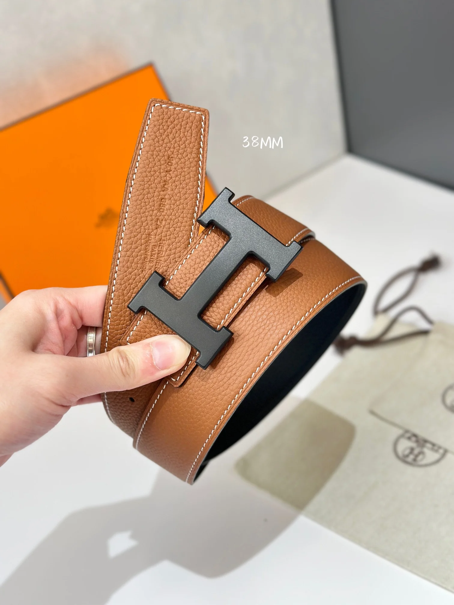 HERMES Belts Leather 38MM 38mm Width A70202608050443 - Image 3