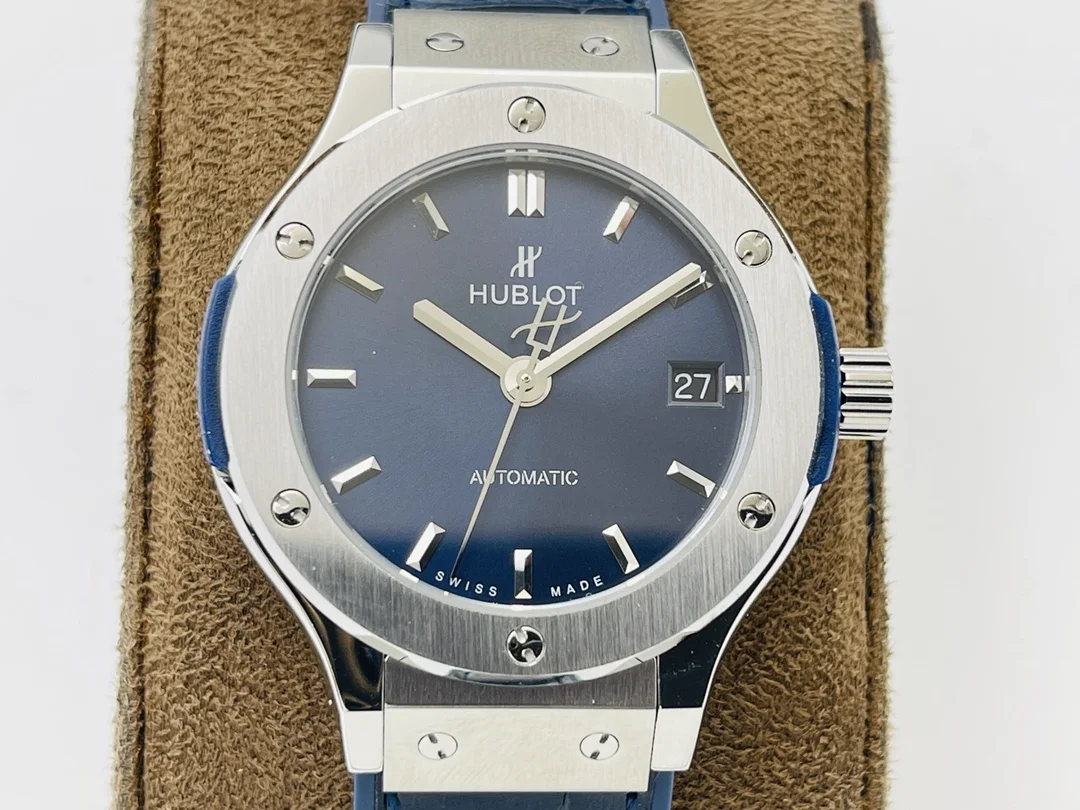 HUBLOT Classic Fusion Automatic 415NX1112VRMXM16 (Blue Dial) 42mm HB A850202608050224 - Image 4