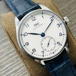 Alternative view of IWC Portuguese Automatic (White Dial) 40mm GR A450202608050138