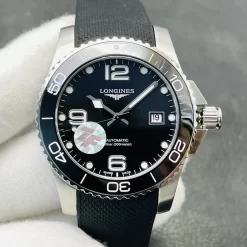Alternative view of LONGINES Hydroconquest Automatic (Black Dial) 41mm ZF A250202608050318
