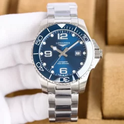 Alternative view of LONGINES Hydroconquest Automatic L37824966 (Blue-Black Dial) 40mm A100202608050145