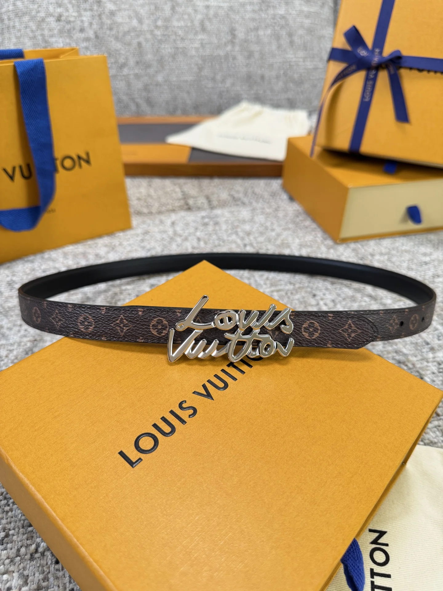 LV Belts 2.0cm Width A60202608050018 - Image 4