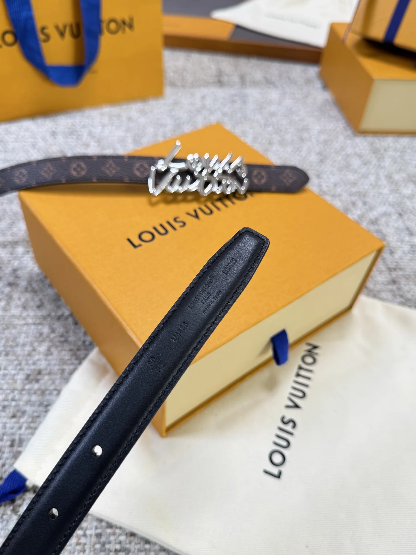 LV Belts 2.0cm Width A60202608050018 - Image 7