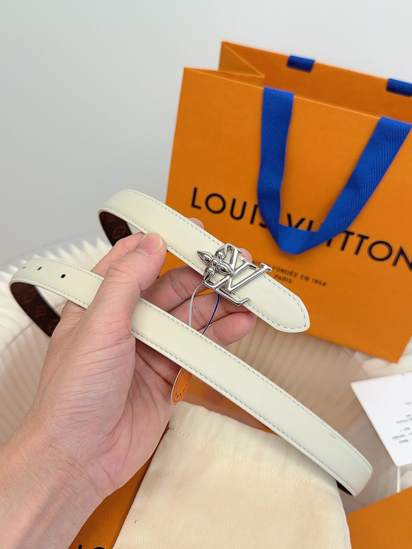 LV Belts 2.0cm Width A60202608050295 - Image 2