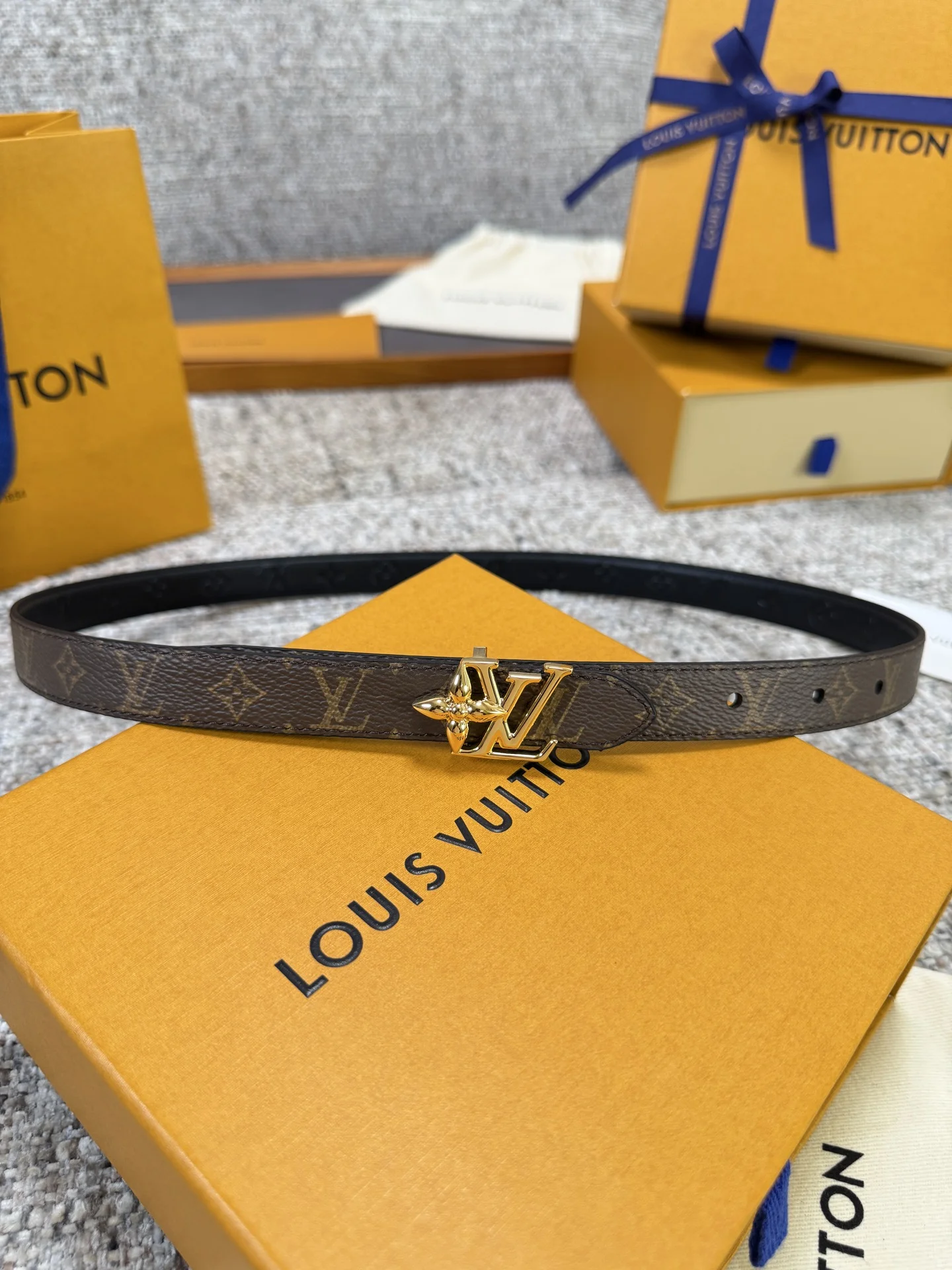 LV Belts 2.0cm Width A60202608050766 - Image 4