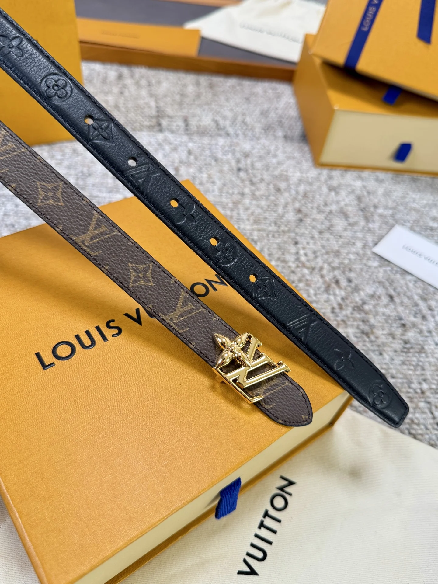LV Belts 2.0cm Width A60202608050766 - Image 7