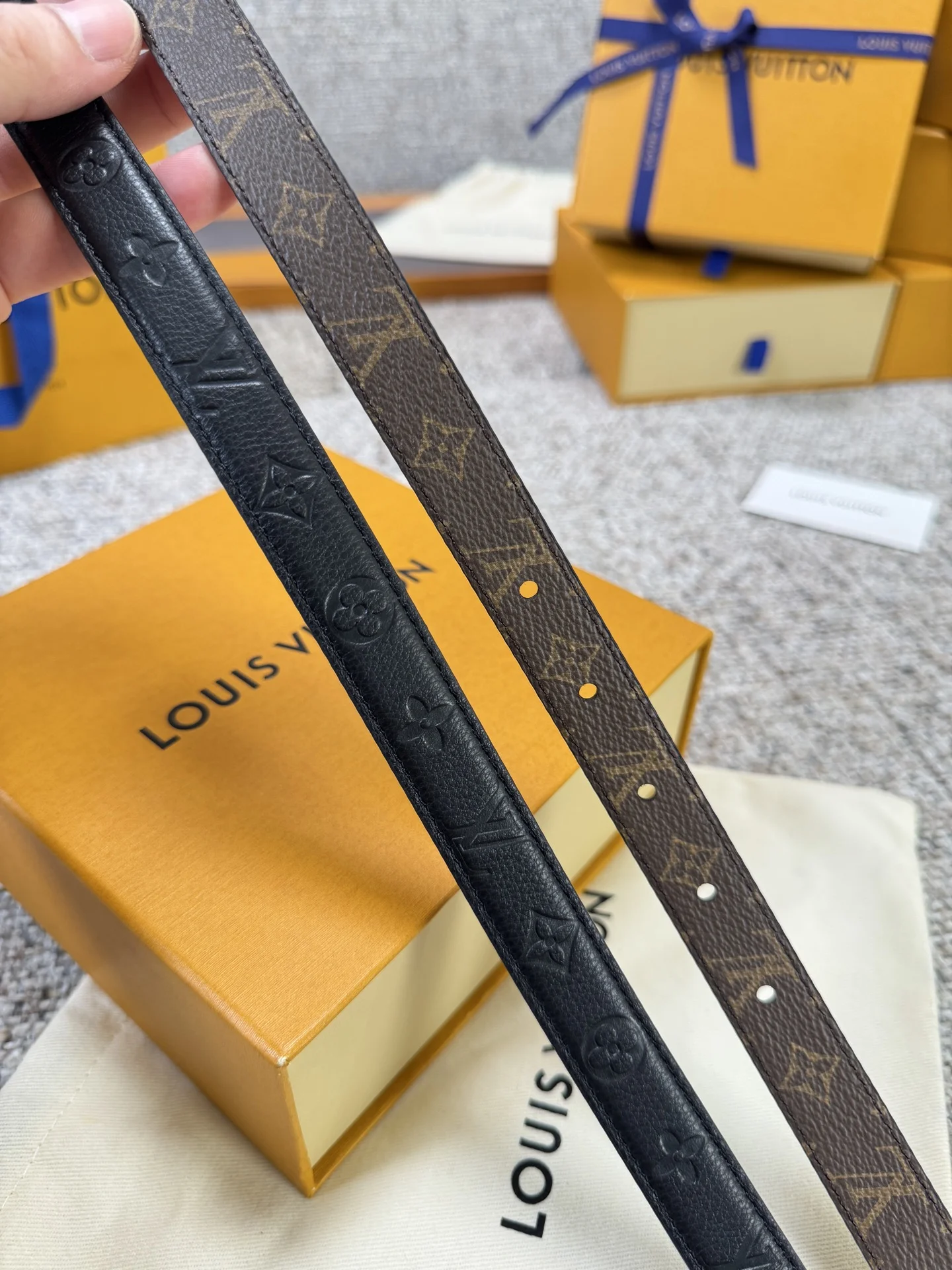 LV Belts 2.0cm Width A60202608050766 - Image 8