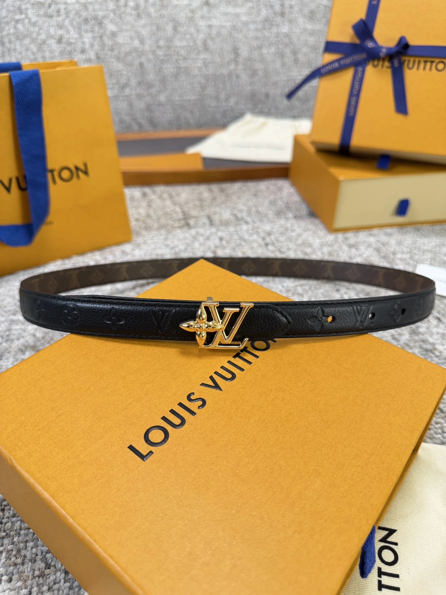 LV Belts 2.0cm Width A60202608050766 - Image 9