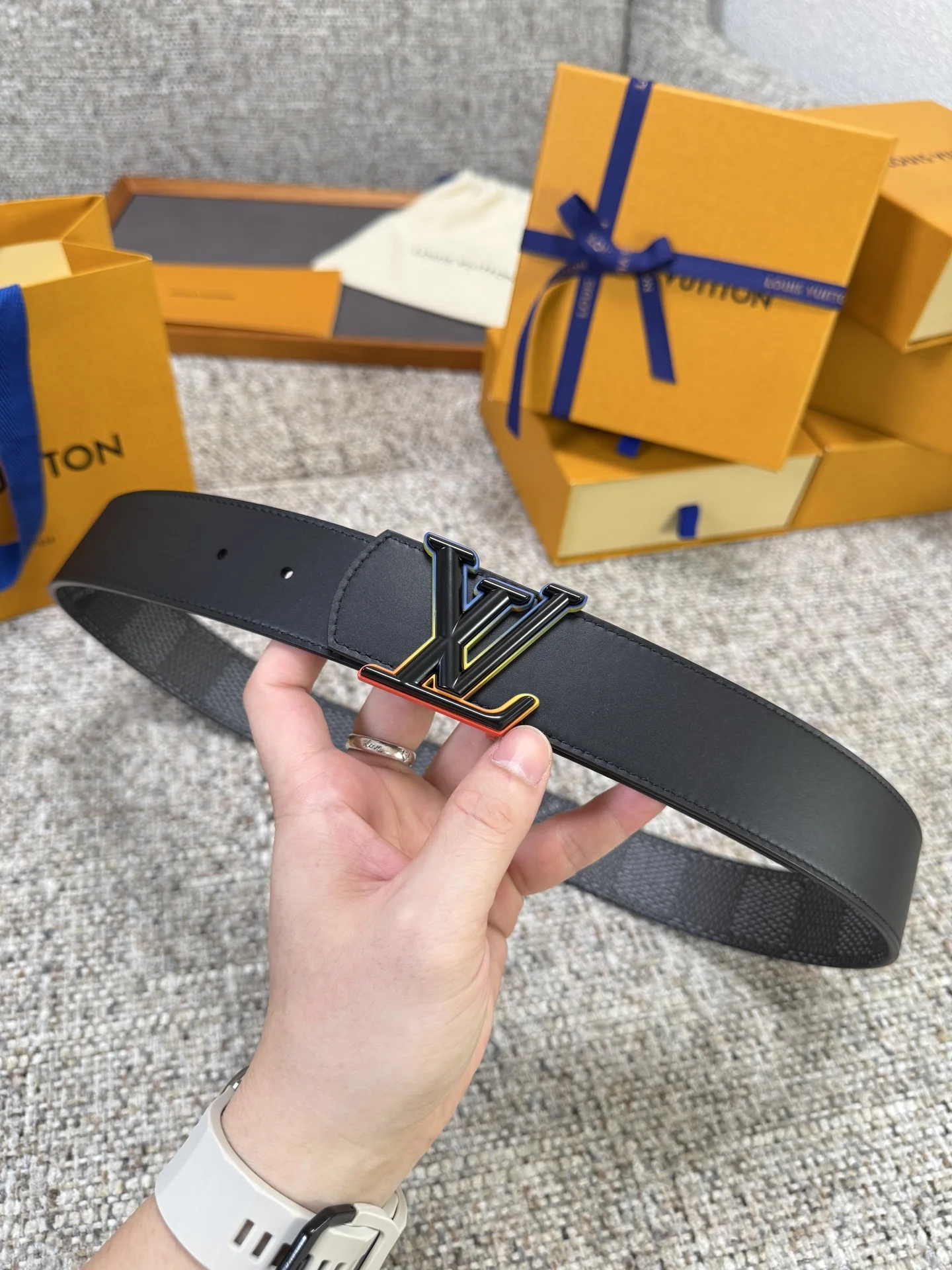 LV Belts 4.0cm Width A60202608050350 - Image 4